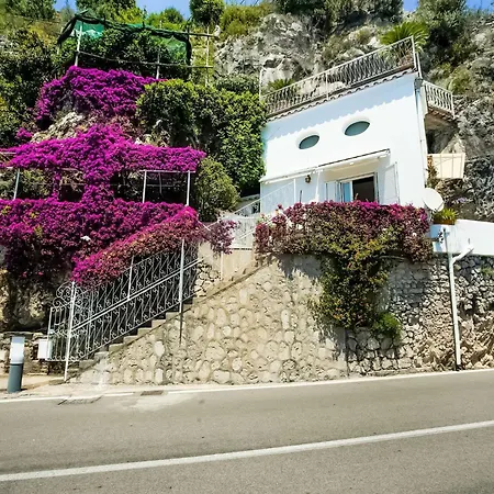 Belvilla By Oyo Arienzo Casa vacanze *