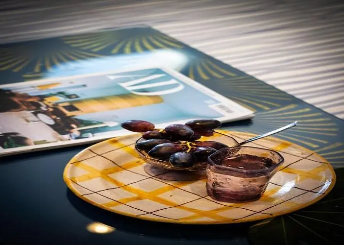 بيت للعطل Chic Hideaway In *