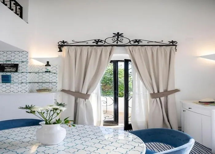 Chic Hideaway In * بوسيتانو