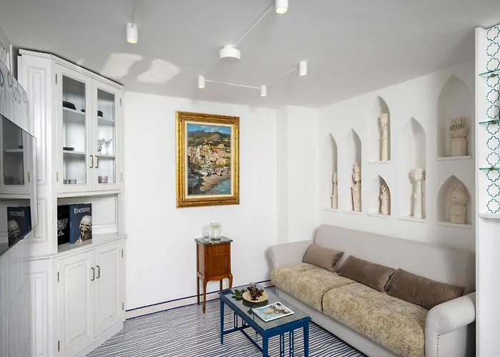 Chic Hideaway In بوسيتانو