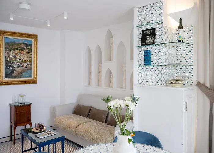 بيت للعطل Chic Hideaway In *